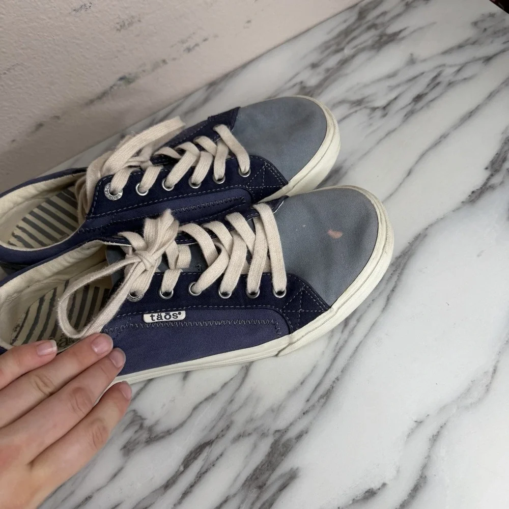 Taos Womens Size 9.5 Plim Soul Indigo Multi Sneakers Blue Canvas Lace Up